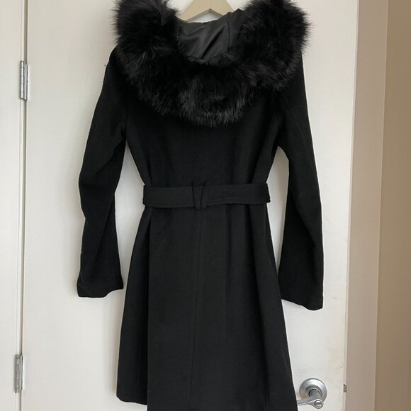 Cole Haan Belted Wool Coat, Ladies Size 4 - Picture 4 of 9